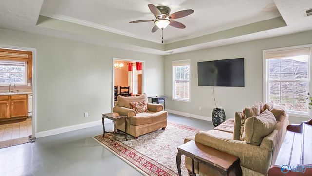 18372 Upland Trail, Athens, AL 35613