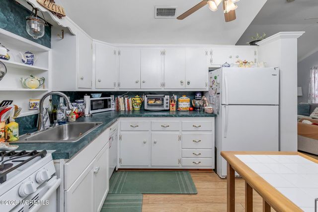 3107 Victor Avenue, Toms River, NJ 08753