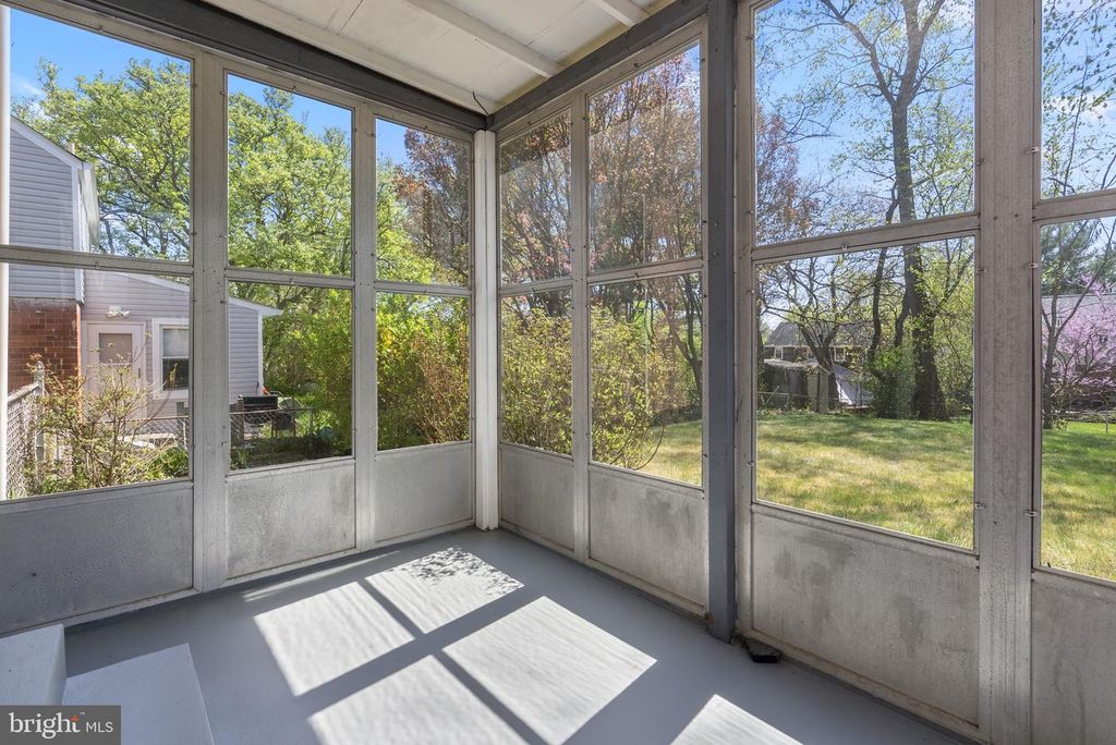 Image 26 of property listing at 2414 DEXTER AVE, Silver Spring, MD 20902