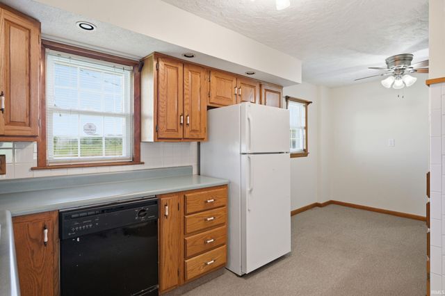 1857 N County Road 300 West, New Castle, IN 47362