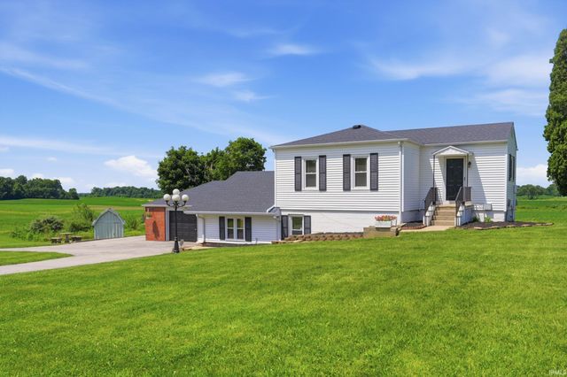 1857 N County Road 300 West, New Castle, IN 47362