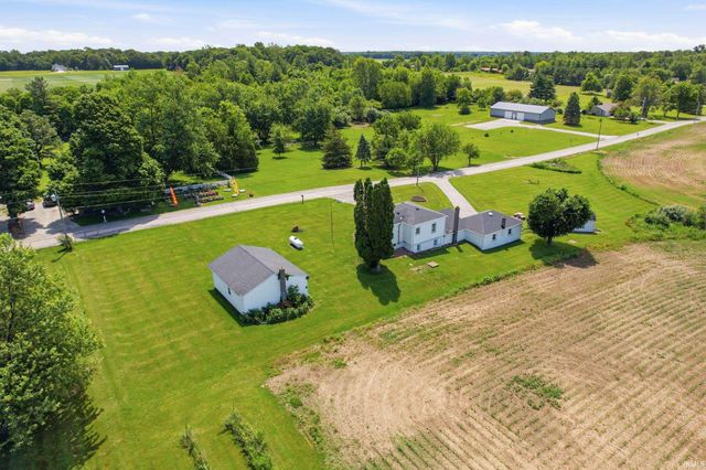 1857 N County Road 300 West, New Castle, IN 47362