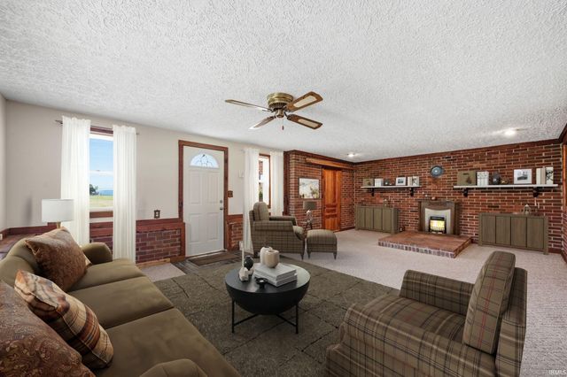 1857 N County Road 300 West, New Castle, IN 47362