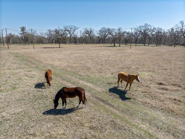 105 River Valley DR, Georgetown, TX 78626