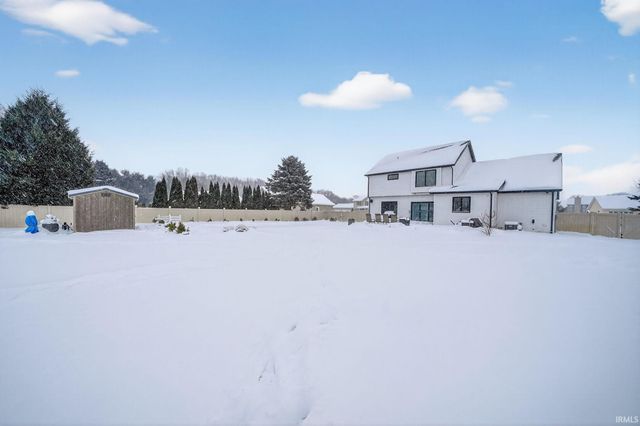 10079 Benamin Drive, Granger, IN 46530