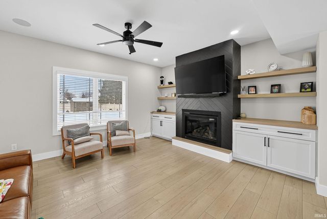 10079 Benamin Drive, Granger, IN 46530