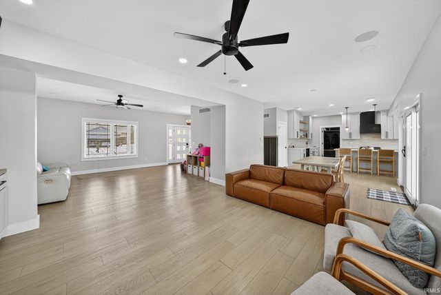 10079 Benamin Drive, Granger, IN 46530