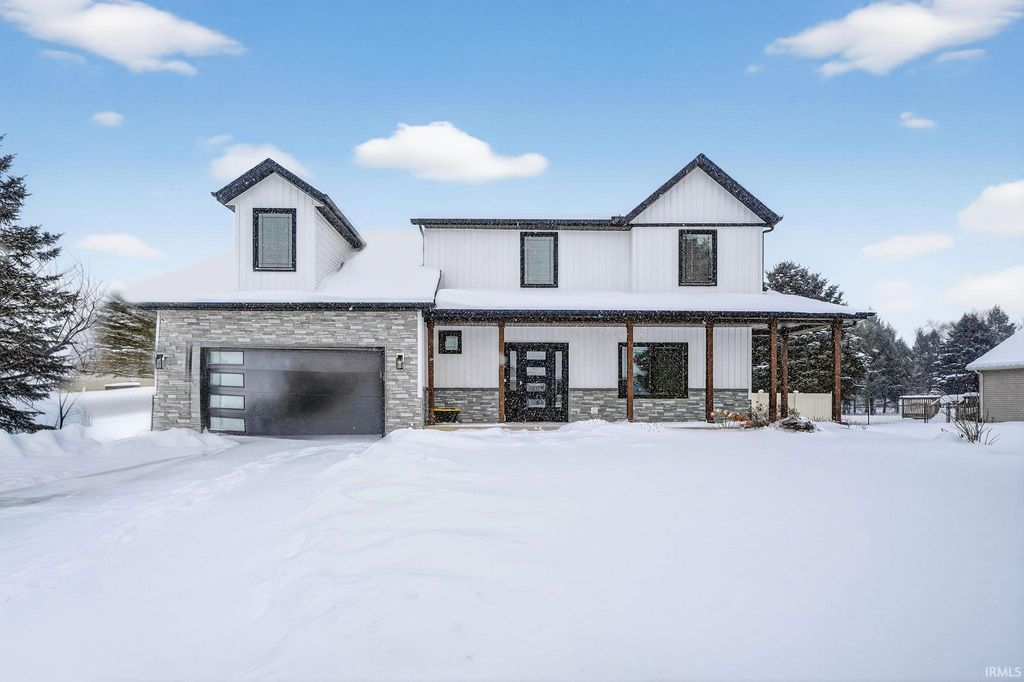 10079 Benamin Drive, Granger, IN 46530