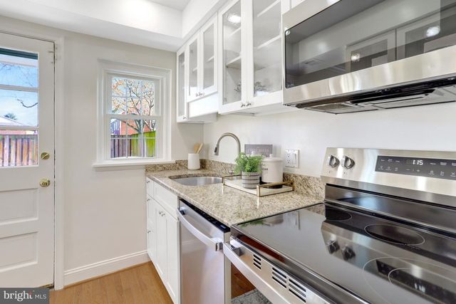 4651 36TH ST S, Arlington, VA 22206