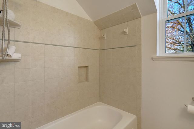 4651 36TH ST S, Arlington, VA 22206