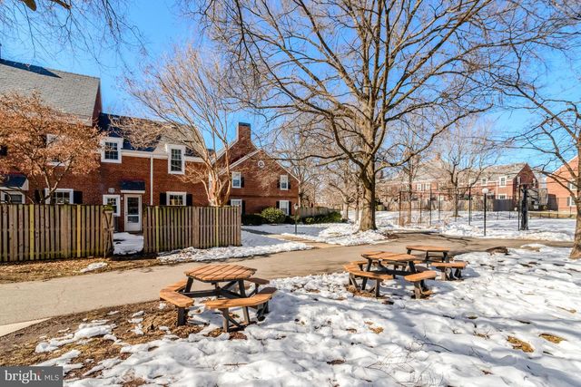 4651 36TH ST S, Arlington, VA 22206