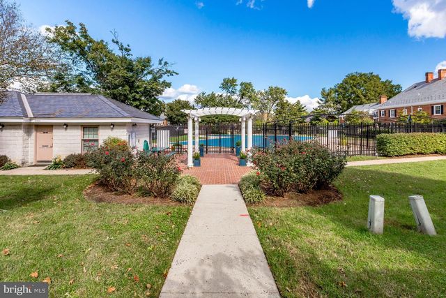 4651 36TH ST S, Arlington, VA 22206