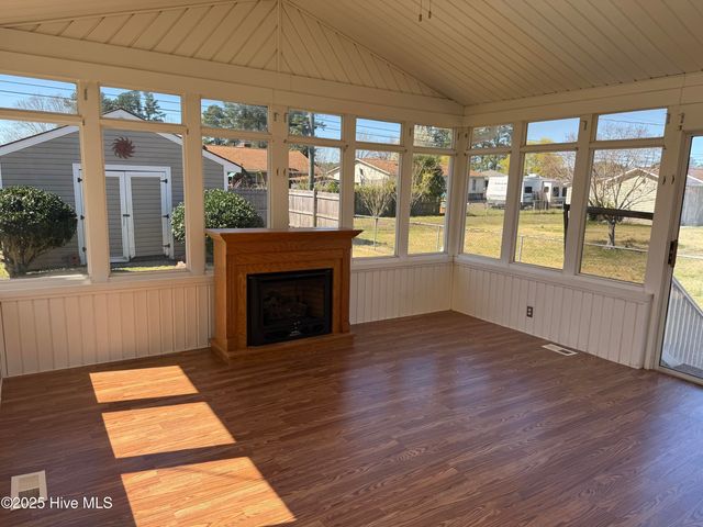 4130 Terrace Drive, Ayden, NC 28513