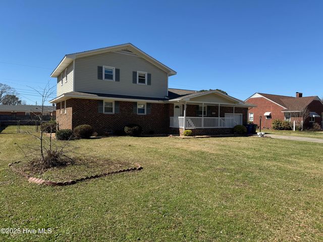 4130 Terrace Drive, Ayden, NC 28513