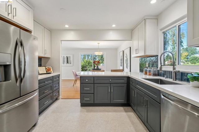 189 Fairlawn Dr, Berkeley, CA 94708