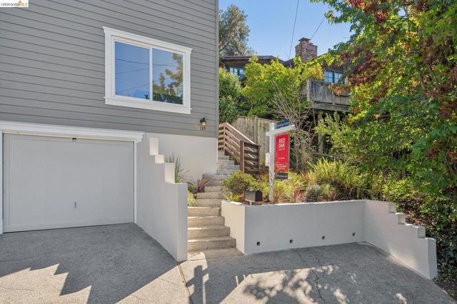 189 Fairlawn Dr, Berkeley, CA 94708