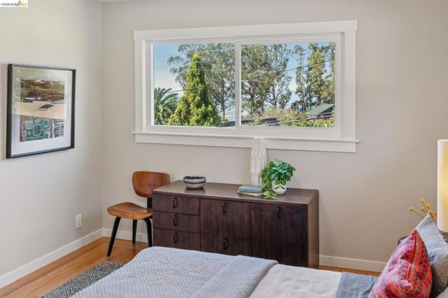 189 Fairlawn Dr, Berkeley, CA 94708