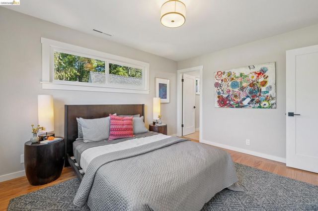 189 Fairlawn Dr, Berkeley, CA 94708