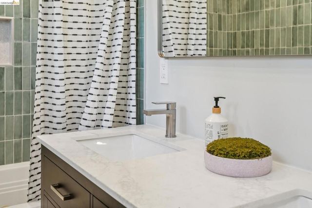 189 Fairlawn Dr, Berkeley, CA 94708
