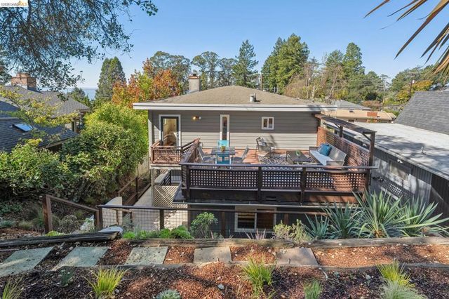 189 Fairlawn Dr, Berkeley, CA 94708