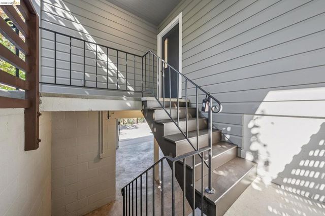 189 Fairlawn Dr, Berkeley, CA 94708