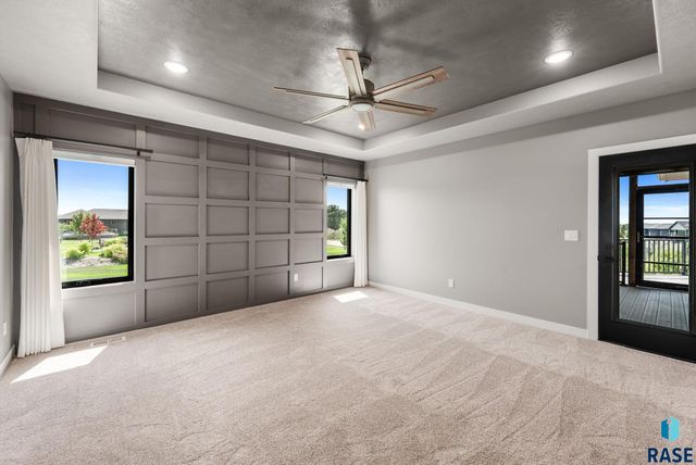 5601 E Chandler Dr Drive, Sioux Falls, SD 57110