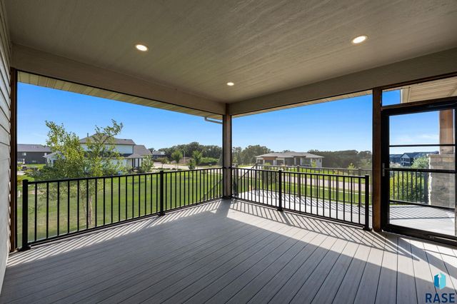 5601 E Chandler Dr Drive, Sioux Falls, SD 57110