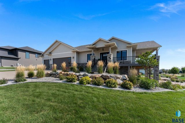 5601 E Chandler Dr Drive, Sioux Falls, SD 57110