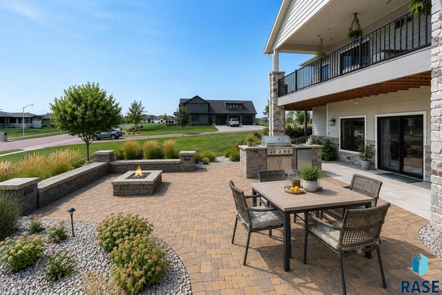 5601 E Chandler Dr Drive, Sioux Falls, SD 57110