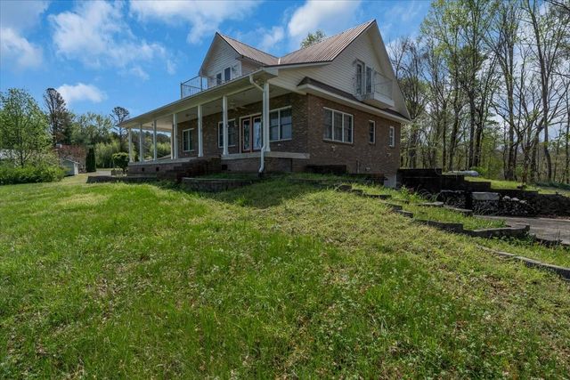 347 Mayberry Dr, Smithville, TN 37166