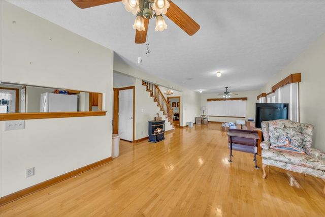 347 Mayberry Dr, Smithville, TN 37166