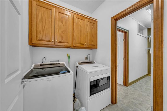 347 Mayberry Dr, Smithville, TN 37166