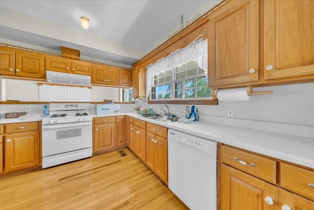 347 Mayberry Dr, Smithville, TN 37166
