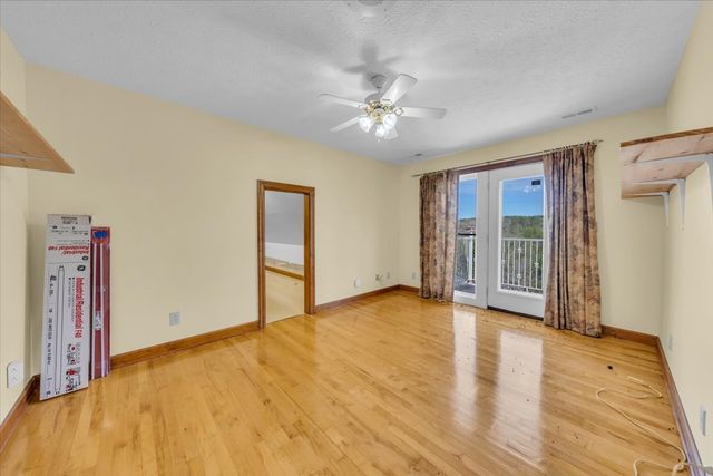 347 Mayberry Dr, Smithville, TN 37166