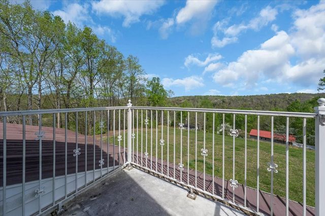 347 Mayberry Dr, Smithville, TN 37166