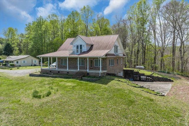347 Mayberry Dr, Smithville, TN 37166