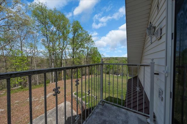 347 Mayberry Dr, Smithville, TN 37166