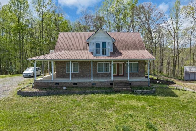 347 Mayberry Dr, Smithville, TN 37166