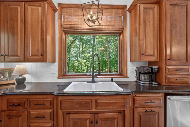 2813 RIVER FOREST HILLS DRIVE, Pulaski, WI 54162