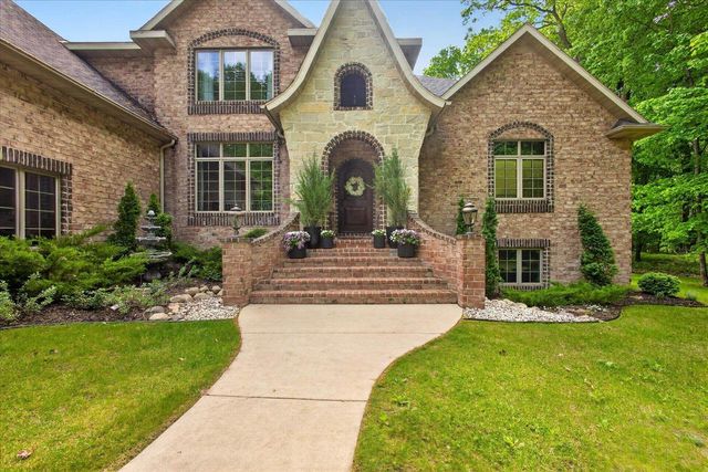 2813 RIVER FOREST HILLS DRIVE, Pulaski, WI 54162
