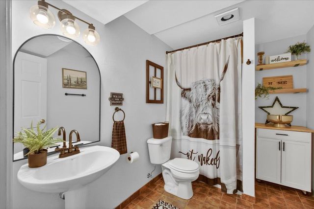2813 RIVER FOREST HILLS DRIVE, Pulaski, WI 54162