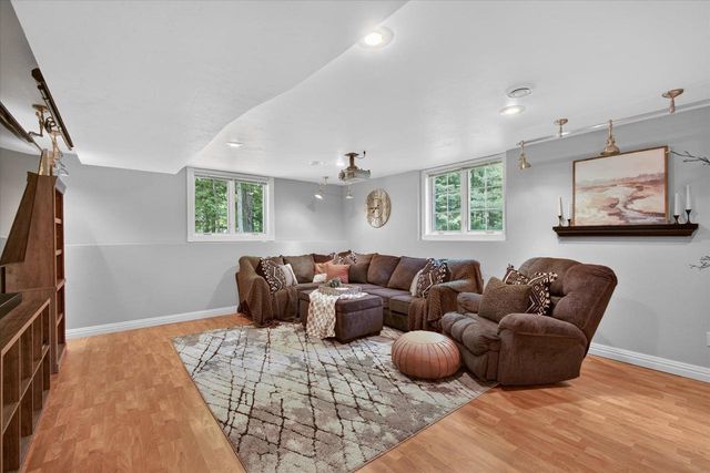 2813 RIVER FOREST HILLS DRIVE, Pulaski, WI 54162