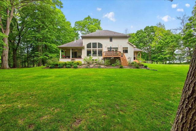 2813 RIVER FOREST HILLS DRIVE, Pulaski, WI 54162