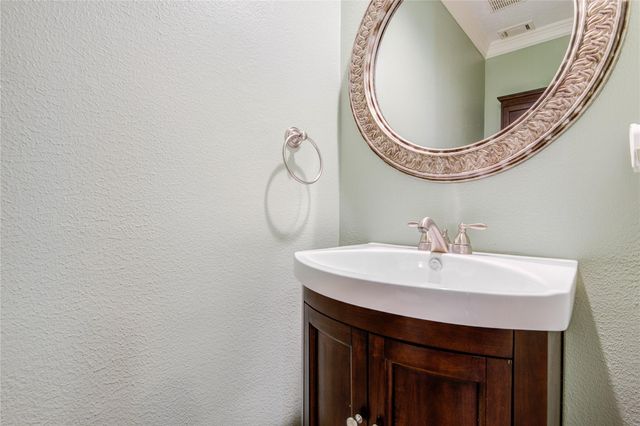 8906 Herts Road, Spring, TX 77379