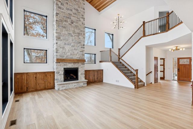 4248 159th Avenue NE, Ham Lake, MN 55304