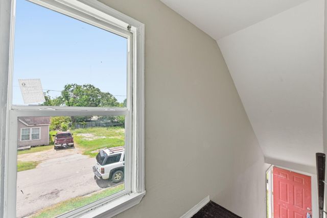 3102 Brackenridge Street, Houston, TX 77026