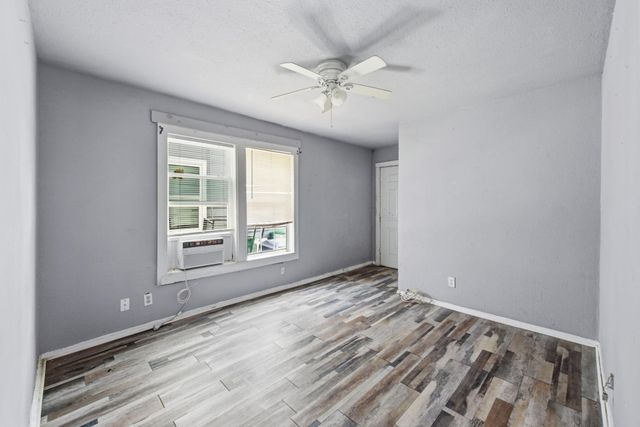 3102 Brackenridge Street, Houston, TX 77026
