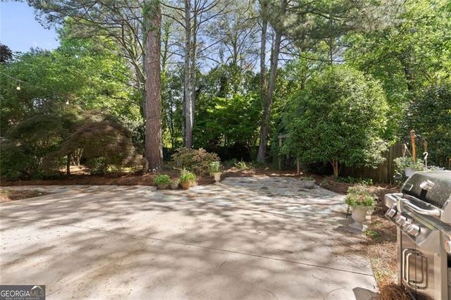 5230 Wickershire Drive, Peachtree Corners, GA 30092