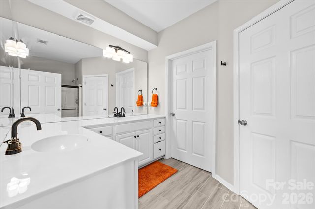 11576 Costigan Lane, Charlotte, NC 28277
