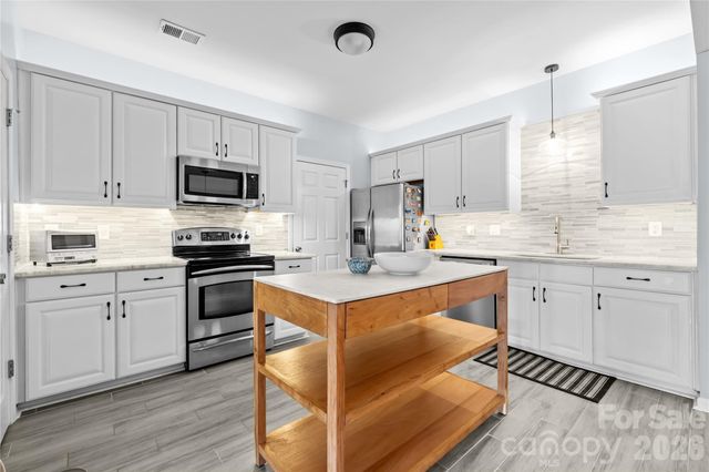 11576 Costigan Lane, Charlotte, NC 28277